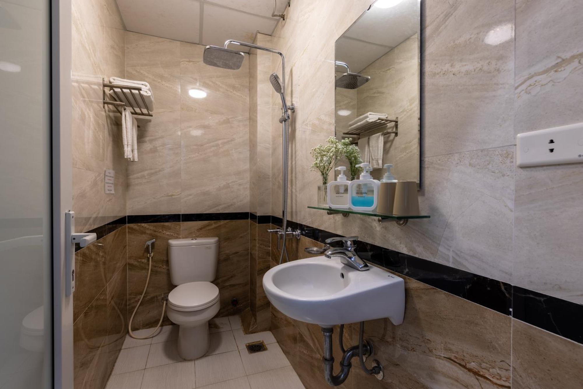 Hanoi Capital House & Travel ภายนอก รูปภาพ